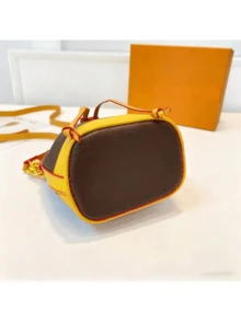 Bucket Hand-Held Women's Bag, Multi-Purpose Flower Letter Single-Shoulder Crossbody Bag - Rust Brown - View 4