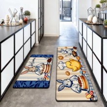 1/2/3件装复活节厨房地毯/门垫，图案为可爱的兔子厨师在条纹背景上用巧克力和彩蛋装饰蛋糕，非常适合春季家居装饰、厨房、浴室、入口、派对装饰和复活节氛围营造。