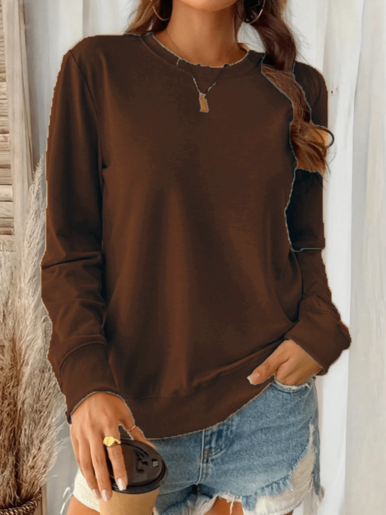 Soft & Cozy Long-Sleeve Top For Early Spring – Smooth Fabric With Subtle Textures, Relaxed Fit Perfect For Casual Outings. Lightweight Yet Warm, Ideal For Layering Or Wearing Alone. Flattering Crew Neck Design Complements Any Bottoms. - màu nâu - Xem 1