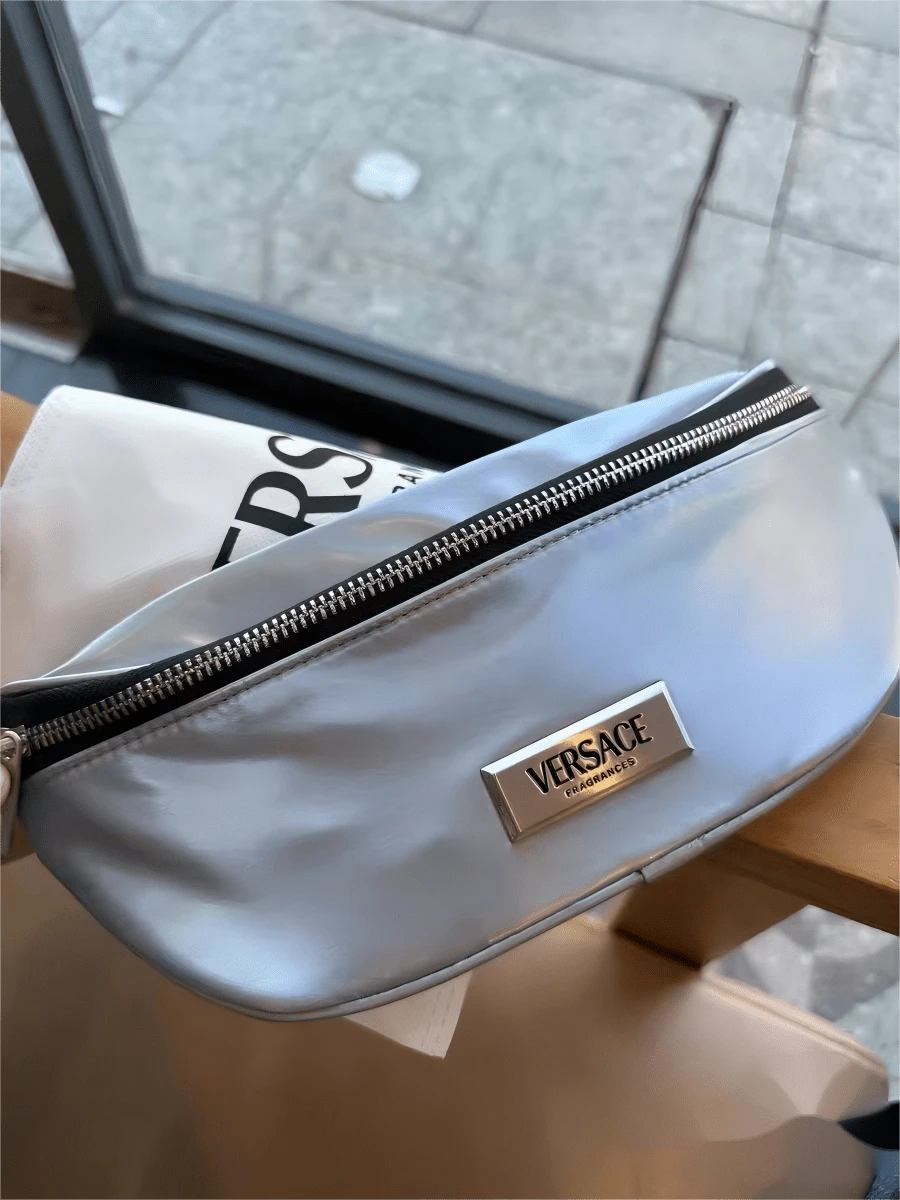 Versace Fragrance Collection Black Makeup Bag - Greek Key Pattern Adjustable Strap Crossbody Bag, Fashionable Shoulder Bag With Adjustable Strap, Luxurious Designer Travel Bag, Suitable For Daily Use - Silver - View 1