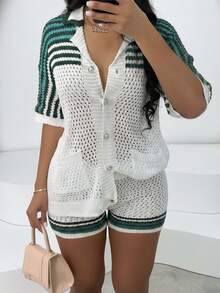 Bộ 2 món gồm áo sơ mi ngắn tay cài cúc phía trước và quần short dệt kim họa tiết kẻ sọc, thích hợp cho ngày Valentine, lễ hội âm nhạc, kỳ nghỉ biển mùa xuân. - Nhiều màu - Xem 4