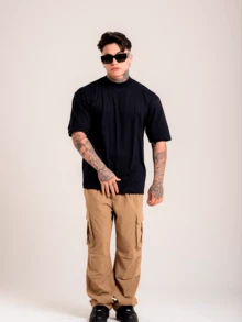 Kit Of 2 DMUNIZ Oversized Streetwear T-Shirts And Tank Tops, Plain High Neck, Crew Neck, Printed Chest - Camiseta negra/Camiseta sin mangas negra - Ver 9