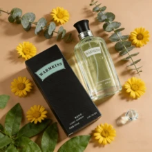 这款100毫升的花果香氛喷雾是节日庆典、旅行和约会的必备之选。它采用天然萃取物精制而成，持久留香，散发迷人香气，优雅的花果香调使其室内外皆宜，是约会、派对、度假和家庭聚会的理想之选。它也是馈赠办公室同事的完美礼物，更是送给朋友、家人和情侣的绝佳选择。 - 其他 - 查看 6