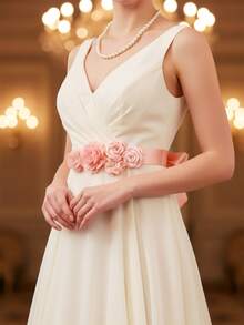 1pc Rose Flower Pearl Bridal Sash, Bridesmaid Maternity Flower Belt For Party, Photo Shoot, Handmade 3D Flower Bride Waist Belt - Beige - View 2
