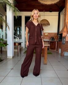 Women's Premium Knit 2-Piece Set With Front Buttons - Modern And Elegant - 鏽棕色 - View 2