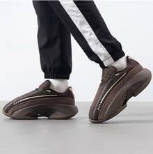 adidas MAD IIINFINITY 舒適百搭 防滑耐磨 低筒 復古休閒鞋 男款 - 棕色 - 查看 4