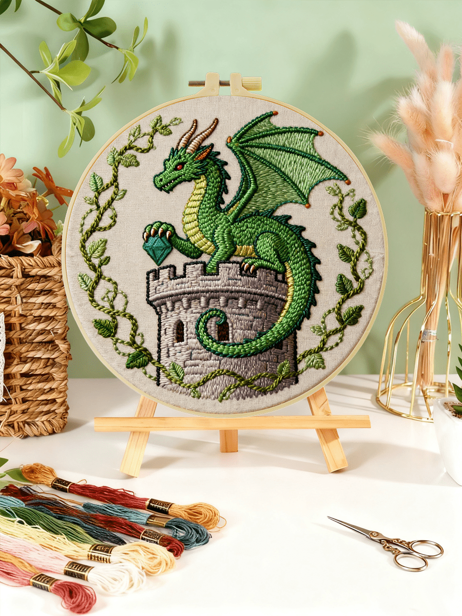 15x15cm/20x20cm (7.9x7.9 Inches) Embroidery Kit, Fire Dragon Pattern, Handmade DIY Embroidery Set Suitable For Adults And Beginners, Includes Embroidery Cloth, Instructions, Embroidery Hoop And Threads, Great Gift For Friends And Family, Home Decor, Office Craft