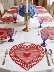 1-200pcs Gold Heart-Shaped PVC Placemats, Washable, Easy To Clean, Wipe-Clean, Non-Slip, Holiday Wedding Party Dining Table Decor - Multicolor - View 4