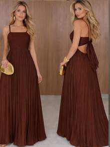 Long Pleated Dress With Tie Detail At The Back And Built-In Bra Cups. Elegant Party/Casual Style. Asymmetrical Fabric. Knot Detail. Open Back/Backless. Wedding Dress. - Rỉ Nâu - Xem 1