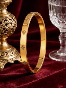 2 st - Lyxig kombination av ett koppararmband och ett armband i rostfritt stål, med en oändlig knutinfattning med kubiska zirkoniastenar och ett armband i rostfritt stål i flera stilar. Guldbasen ger en touch av briljans och gnistra, vilket gör det lämpligt för olika klädstilar. Den perfekta alla hjärtans dag-presenten. - Guld 3 - Visa 6