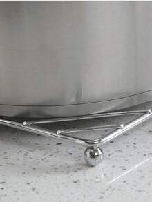 1 pieza Tapete de mesa de cocina resistente al calor cuadrado, posavasos, soporte de ollas de acero inoxidable reforzado, almohadilla de aislamiento térmico, rejilla multiusos para cocinar al vapor, rejilla anti-escaldadura, rejilla multiusos para escurrir - Plateado - Ver 5