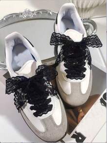 1双极简韩版黑色蝴蝶结鞋带，120厘米，适用于运动鞋和休闲鞋，适合夏季日常穿着，新年和情人节家居礼物 - 彩色 - 查看 2