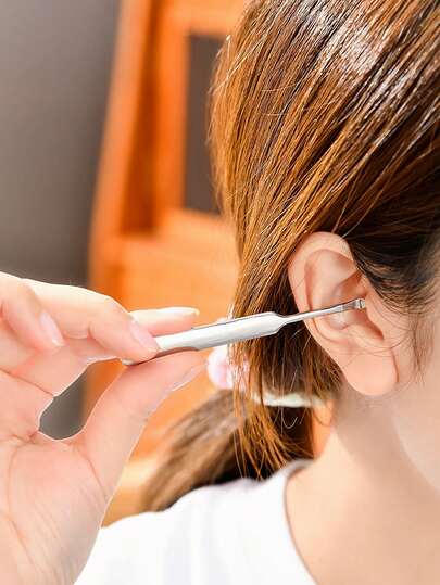 1pc Stainless Steel Ear Spoon Earwax Removal Tool, Hanging Ear Cleaning Tool For Adults And Children