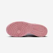 Nike 耐克新款耐穿耐磨支撑女式户外滑板鞋，Dunk系列高端舒适休闲低帮运动鞋，白粉配色，时尚街头风平底鞋，FB9109-125 - 白粉紅色 - 查看 3
