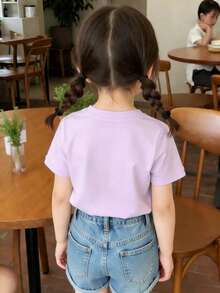 This Disney Minnie Mouse Graphic Print Crewneck T-Shirt Is Perfect For Boys And Girls To Wear To Holiday Parties, Family Gatherings, Outdoor Activities, Travel, And As A Gift For Children Visiting Disneyland. - 紫色 - 查看 2