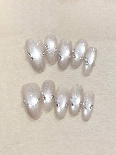 10pcs Pure Handmade Press On Nails Long Nails Almond Nails Silver Nails Gentle And Ethereal Style Silver-White Cat-Eye Press-On Nails With Fine Glitter And Crushed Diamond Accents, Minimalist, Cool-Toned And Perfect For Daily Wear For Women And Girl,Spring Summer Fall Winter Festivals Party And Daily Life Use