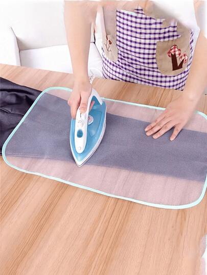 1 件耐高温熨烫垫，防滑保护网布，隔热熨烫罩，加厚熨烫网布，可替代折叠熨衣板，适用于夹克、西装、工作服，居家及旅行使用。