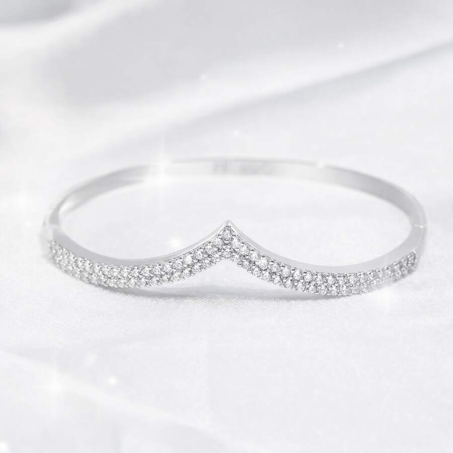 Women's Bracelet In 925 Sterling Silver In A V Shape, Set With Cubic Zirconia And Plated In 18K Gold. - Silver - View 1
