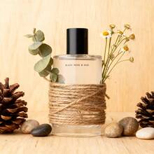 3.4 Oz / 100 Ml. The Black Rose Brings A Rich And Alluring Floral Fragrance, With A Hint Of Profound And Mysterious Rose Aroma; The Ebony Adds A Warm And Rich Woody Base, Accompanied By A Slight Smoky Sensation And Resinous Texture, Making The Fragrance More Stable And Upscale. Combining Both Charm And Depth, It Has Both The Feminine Elegance And Richness, As Well As The Neutral And Stable Texture. It Is Suitable As A Gift For Friends Who Pursue An Atmosphere And High-End Feeling. Men's Perfume, Women's Perfume, Artistic Perfume - 1PC - View 4