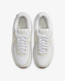 Nike Air Max 90 LV8 Running Shoes Women's FD4328-111 White Size - 白色 - 查看 6
