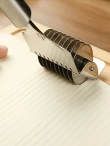 1pc Stainless Steel Pasta Roller Cutter, Multifunctional Manual Pasta Maker, Kitchen Noodle Making Tool - Kitchen Gadget, Mother's Day Gift, Pasta Maker Tool - Multicolor - View 7