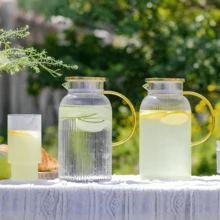 2PCS Glass Pitchers With Lids, 68oz/2L Classic Vertical Stripe Pitchers, Glass Pitchers With Handles, Suitable For Cold Brew Coffee, Lemonade, Iced Sun Tea And Other Beverages, Heat Resistant - 無色 - 查看 4