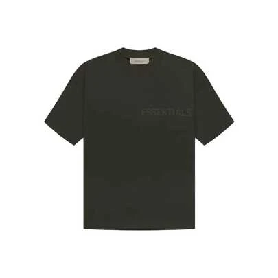  Fear of God Essentials SS23 Dam Essential T-shirt Svart, Enfärgad Kortärmad T-shirt med Logotryck på Bröstet, Unisex, Tvättad Svart