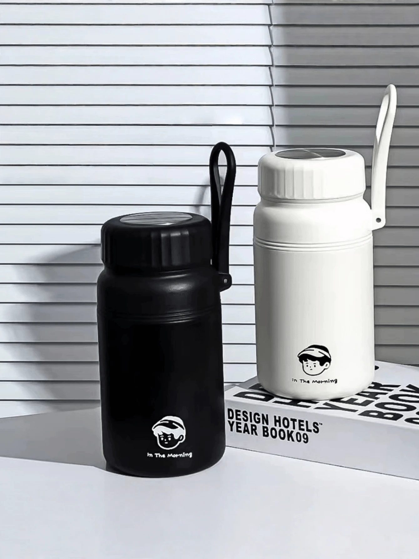 1个不锈钢真空保温杯，高品质便携式水瓶，带提手，简约316不锈钢大容量杯，带茶漏 - 彩色 - 查看 1