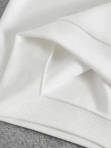 Sudadera blanca con estampado de gato abstracto y detalles florales, ideal para caminatas al aire libre. - Blanco - Ver 5