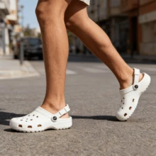 MINISO New Women's Summer Outdoor Sandals, Thick Sole Anti-Slip Breathable Hollow Shoes, Women's Fashion Breathable Slippers - White - View 3