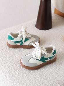 1 Pair Kids Canvas Sneakers, New Boys Girls Soft Sole Non-Slip Casual Shoes - Green - View 2