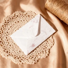 10个复古中式高档花卉信封套装，10*11厘米，适用于浪漫节日贺卡、明信片、邀请函、文具装饰和礼品赠送 - 彩色 - 查看 35