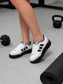 Adidas Giày thể thao thường ngày unisex Lite Shuffle, giày thể thao ngoài trời thoải mái KH9022 - Trắng sáng/đen/xám nhạt - Xem 1