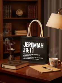 Petit sac à main pour femme avec lettrage Jeremiah. Sac à bandoulière élégant, organisateur de cosmétiques, sac de toilette léger et pliable, sac de courses multifonctionnel, parfait pour ranger les fournitures de bureau, les essentiels de voyage et les articles du quotidien. Convient pour les vacances, les trajets, les courses, les fêtes. Cadeau d'anniversaire, cadeau de Ramadan, accessoire de mariage, cadeau de Pâques, cadeau pour demoiselle d'honneur - Multicolore - Voir 9