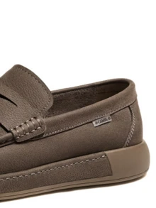 CAMEL CROWN 男士秋季舒适百搭绒面牛皮宽头复古休闲皮鞋 - 卡其 - 查看 2