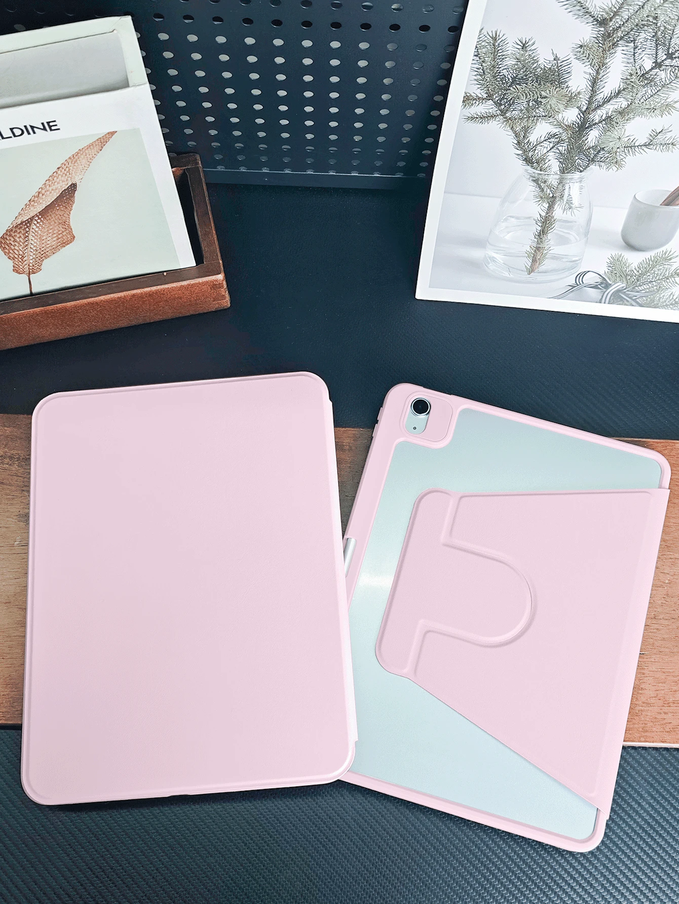 适用于 iPad 的 360 度旋转保护壳，带笔槽、透明背板和自动唤醒/睡眠功能 - 粉色 - 查看 1