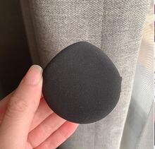 Nars Hydrophilic Polyurethane Makeup Sponge, Teardrop Shaped Makeup Puff, Creates Seamless Natural-Looking Skin Makeup - Black - View 3