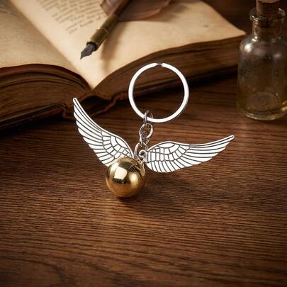 串珠翅膀钥匙扣，创意DIY钥匙扣，灵感源自金色飞贼，经典珠宝吊坠礼品