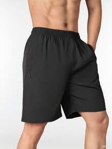 Two-Pack Of Men's Elastic Athletic Shorts With An Elastic Waistband And Zippered Pockets. Suitable For Sports, Fitness, Hiking, Outdoor Activities, Basketball, Soccer, Golf, Etc. A Great Gift For Men, Especially For Valentine's Day. - 黑色+深灰 - 查看 2