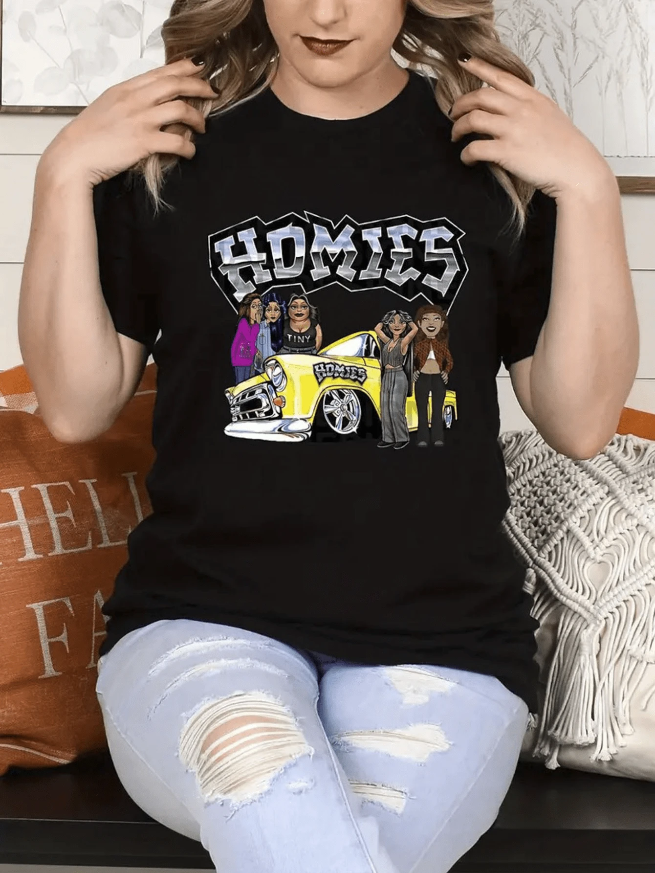 Casual Women S Black Short Sleeve Round Neck Homies Graphic Regular Length Knitted T-Shirt - 黑色 - 查看 1