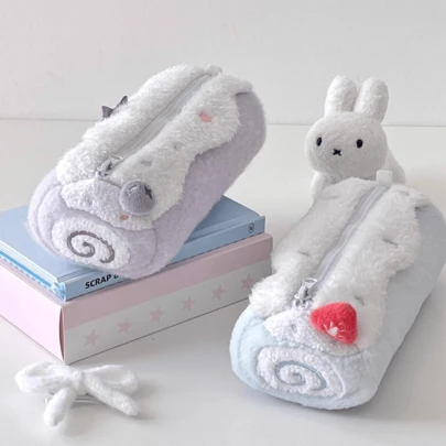 1pc New Cream Swiss Roll Plush Pencil Case, Cute Student Large Capacity Desk Stationery Box Pencil Bag