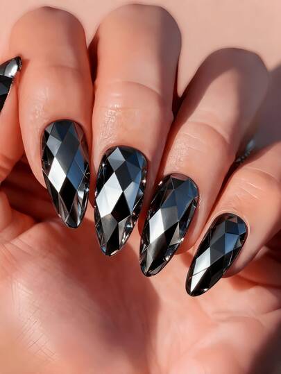 24pcs 3D Rhombus Electroplated Super Shiny Diamond False Nails, Nail Art Supplies, Gothic Style Nails, Almond Shape Nails, Gray Nails