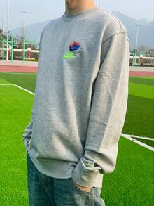 Nike Sportswear Essentials 系列 撞色Logo休閒運動圓領刺繡套頭衛衣 男款 灰色 - 灰色 - 查看 8