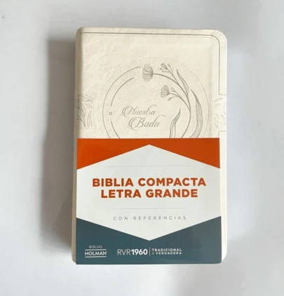 Biblia Rvr1960 Boda Simi Piel Blanco Y Plata Compacta Letra 8 Puntos