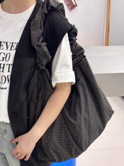 Korean & Japanese Style Plaid Women's Tote Bag, Large Capacity Casual Shoulder Bag, Lightweight Foldable Zipper Closure Drawstring Design, Pleated Adjustable Top Handle, Suitable For Daily Use, School/College Students, Simple & Cute Side Zipper Plaid Decor Black Fabric Bag