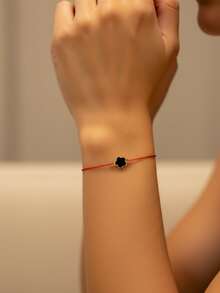 1条925纯银精致五瓣幸运花手链，优雅日常佩戴，约会、新年、情人节礼物（女士款） - 金色 - 查看 2