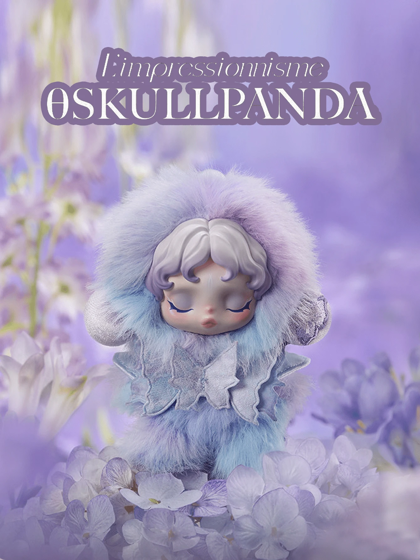 POP MART SKULLPANDA 轻盈编织花园系列盲盒吊坠，包含 9 款常规款 + 1 款隐藏款，灵感源自自然花园设计，融合柚木、花坛和风信子元素，柔软的编织质感，精致的细节，配有背包/包袋挂环，是 SKULLPANDA 粉丝和盲盒收藏家的理想收藏品，也是生日、节日和日常佩戴的完美礼物。