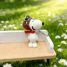 SNOOPY 1个可爱吊坠挂件，适合挂在包包或钥匙链上，为日常、上学、工作等场合增添可爱点缀，是学生、女友或电视剧迷的理想生日或节日礼物，实用且具有收藏价值。 - 彩色 - 查看 3