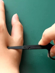 圆头安全鼻毛修剪器，不锈钢材质，男女通用鼻毛耳毛修剪器 - 黑色 - 查看 6