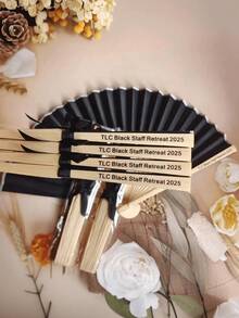 定制竹木折扇，婚礼手扇，个性化手扇，折扇，婚礼扇，多种颜色可选，可定制姓名和日期，适用于毕业典礼、婚礼、乔迁、学校用品、婚礼装饰、派对装饰、家居装饰，精致浪漫，时尚优雅，做工精良，高品质定制，必备装饰品 - 彩色 - 查看 3